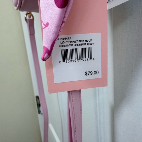 NWT Juicy Couture “Holding The Line” Light Pink Heart Xbody Bag w/ Cherry Scarf - Picture 4 of 4